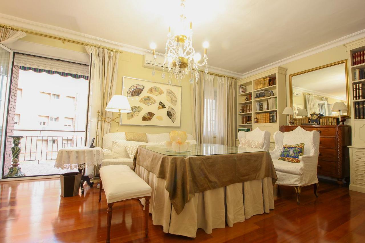 Apartamento La Feria Apartment Sevilla